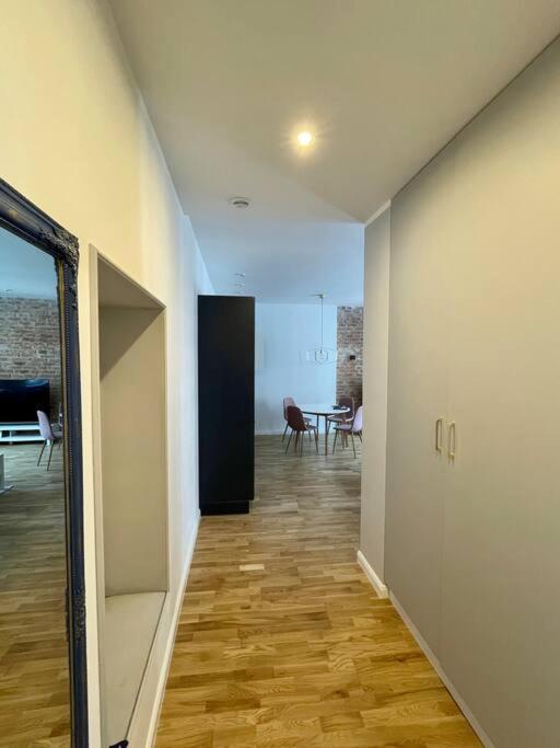 Luxury Apartment In Gliwice Near Town Square Exterior photo